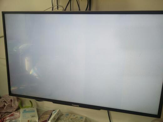 电视白屏了但有声音是什么问题呢