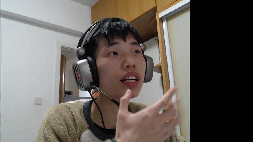 鲨鱼和平精英直播间在那