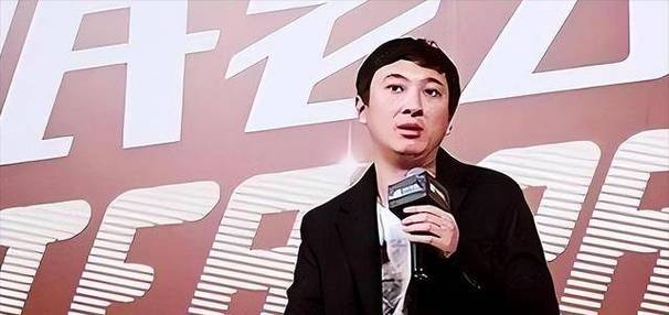 为什么那么多人说秦奋比王思聪有钱,他到底牛在哪里?