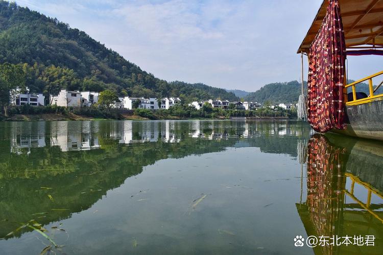 我想问一下婺源鸳鸯湖风景区怎么样?