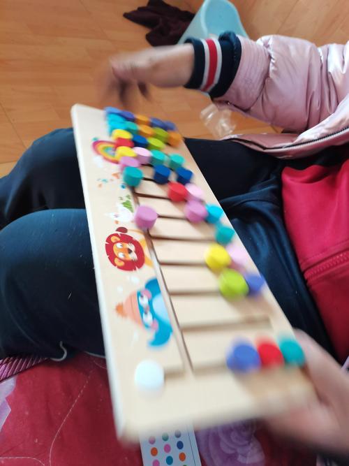 几个同色棋子练成一条直线后可以生成暴走幽灵?