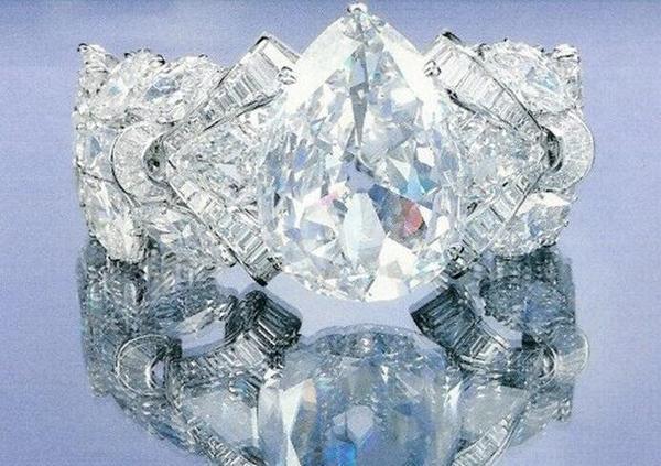 简介“天使之泪、海洋之星、非洲之星”三大钻石