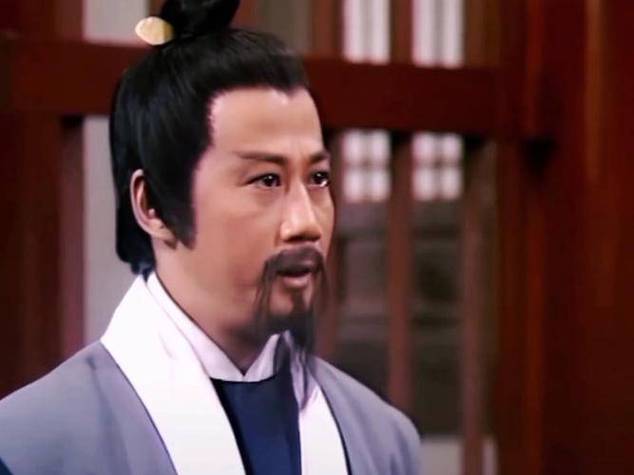 求解,Q宠大乐斗里佣兵令狐冲,丘处机,小龙女(都是卓越),用那个好??分析...