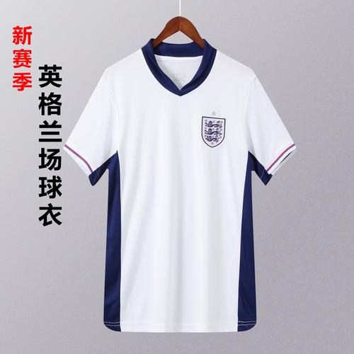 英格兰足球队的队服的商标