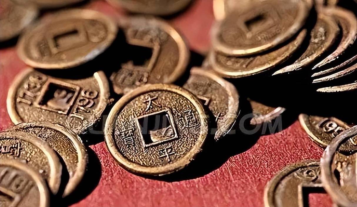 在没有银行的古代,士兵们在领了军饷后通常会放哪里?